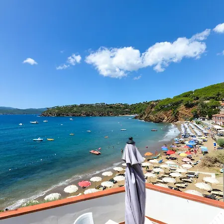 - Trilocale Sul Mare * Каполивери