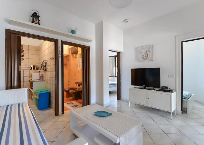 - Trilocale Sul Mare * קאפוליברי